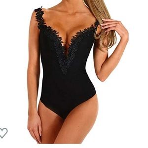 NWOT lace thong bodysuit deep v black small